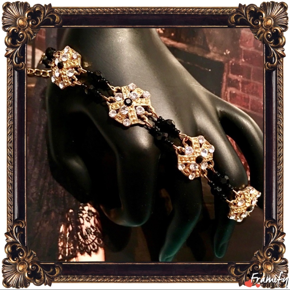 Fashion Crystal Black Beads Golden Bracelet - Picture 5 of 6